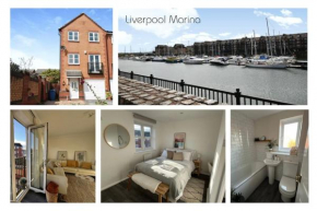 Entire cosy home in Liverpool Marina